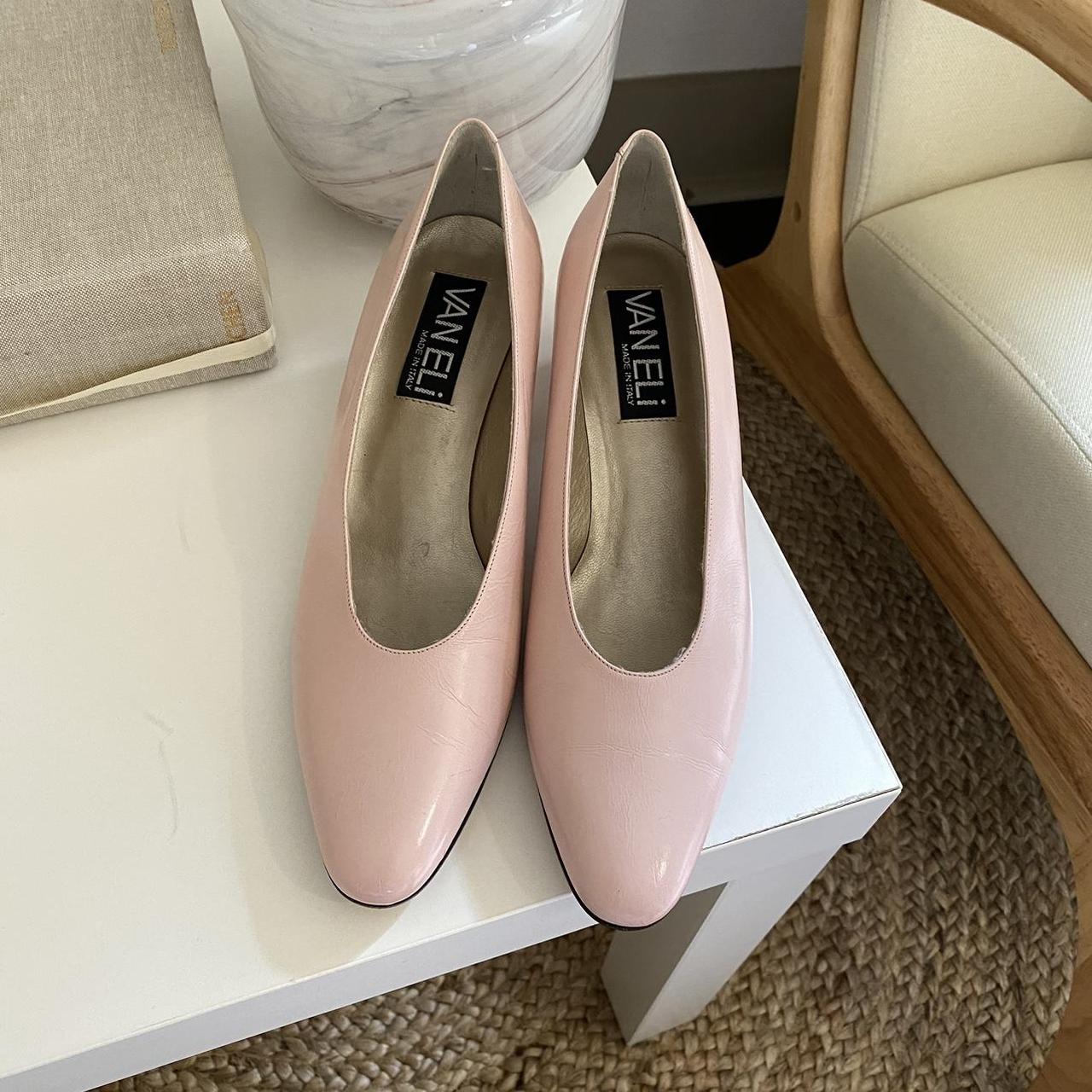 VANELi Women's Pink Ballet-shoes | Depop