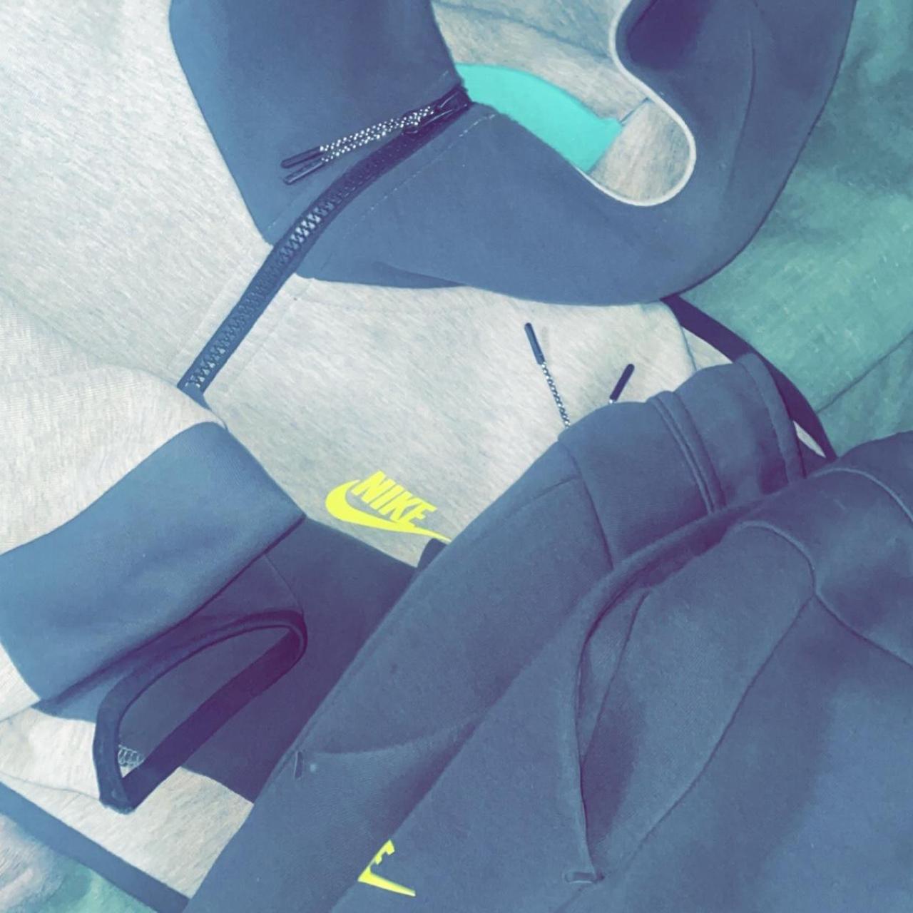 nike grey tech fleece sweatshirt