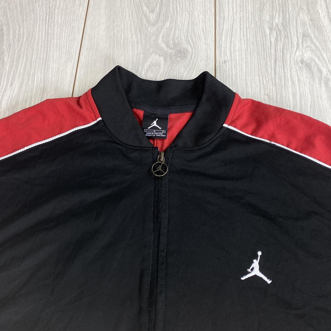 Vintage Nike Jordan Zip-up Black and Red Mens Large... - Depop