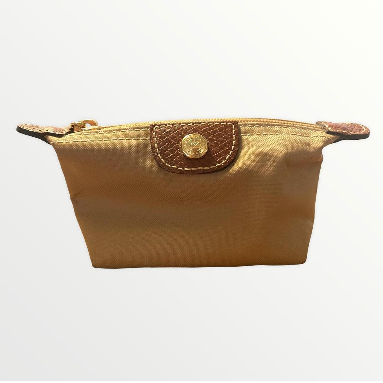 Longchamp nylon coin purse tan in EUC Approx