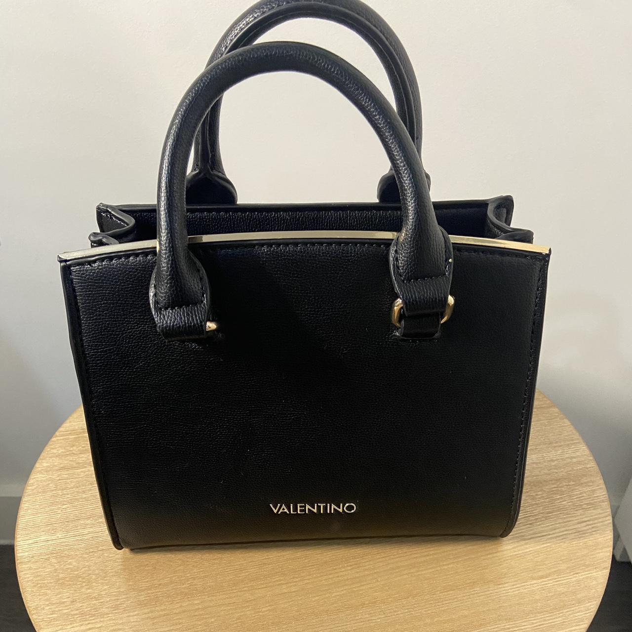 Used valentino clearance handbags