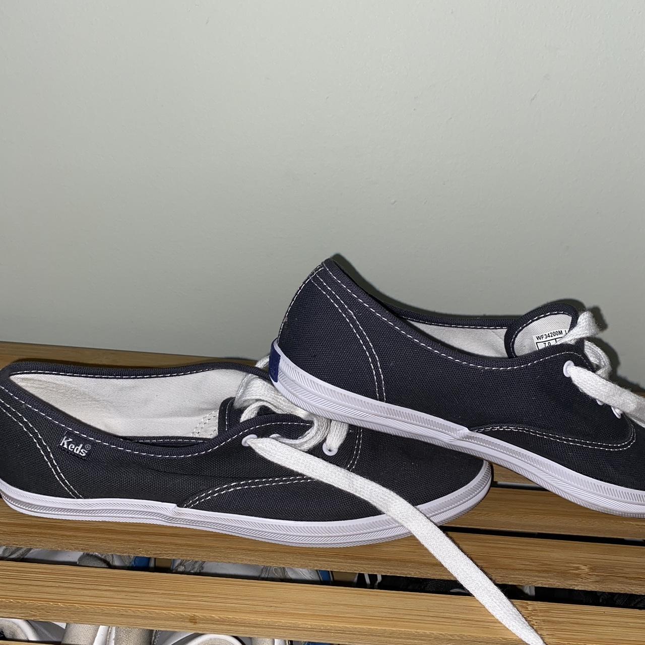 navy blue keds women's
