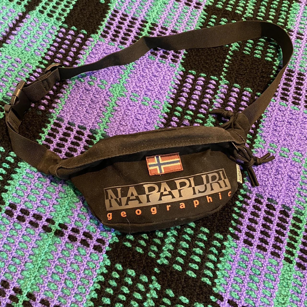 Napapijri bum bag - Depop