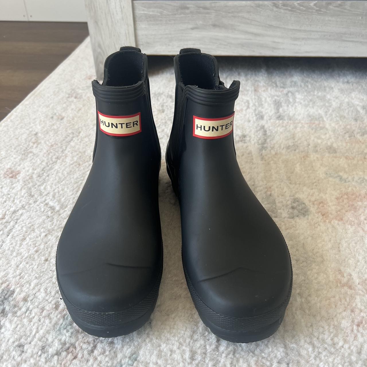 Hunter Women’s original insulated Chelsea boot Size... Depop