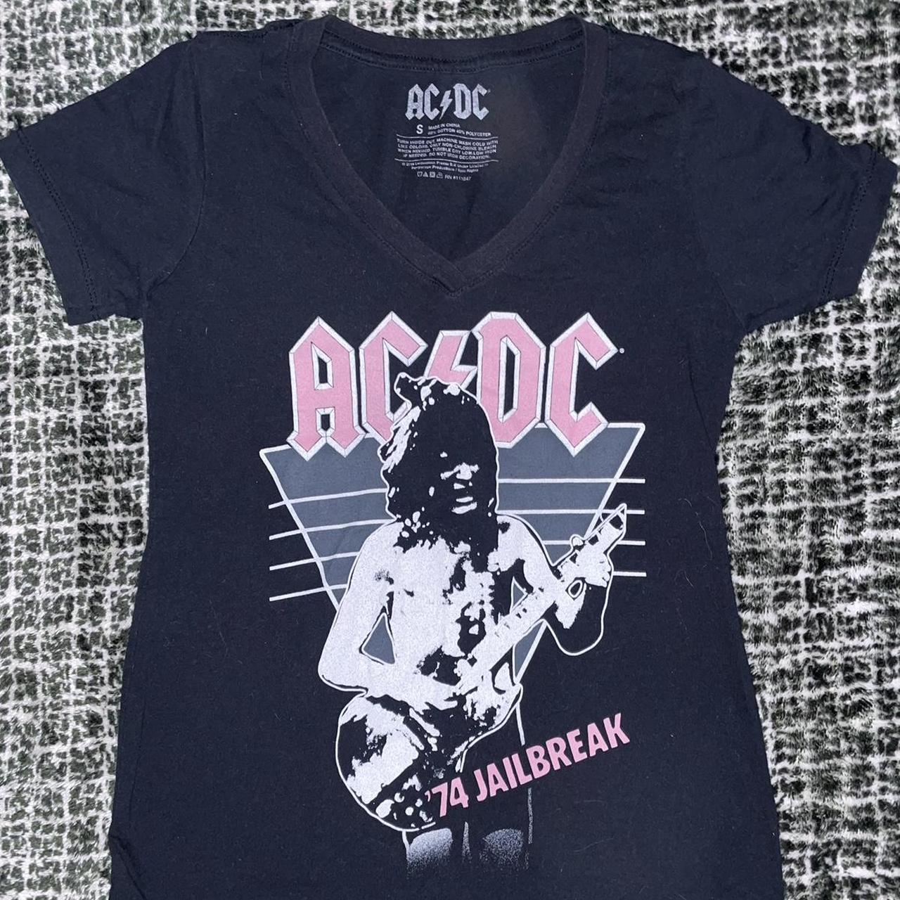 AC/DC graphic shirt 🎸🌸🖤 ‘74 Jailbreak Cute ACDC... - Depop