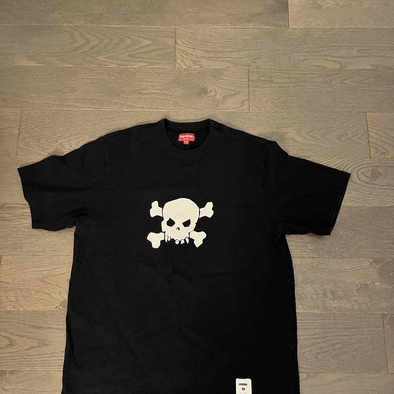 Supreme hotsell skulls shirt