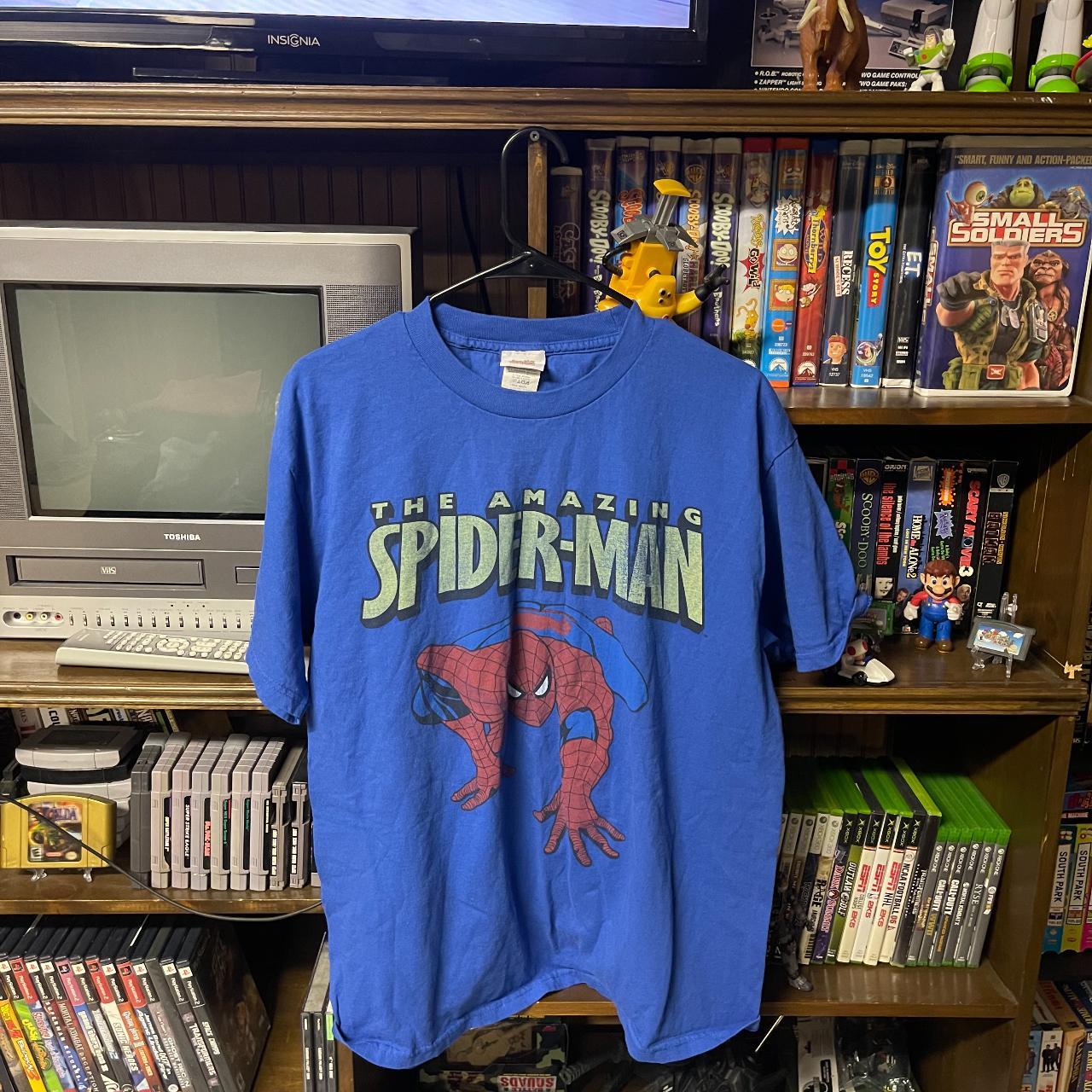 vintage-men-s-l-marvel-comics-the-amazing-spiderman-depop