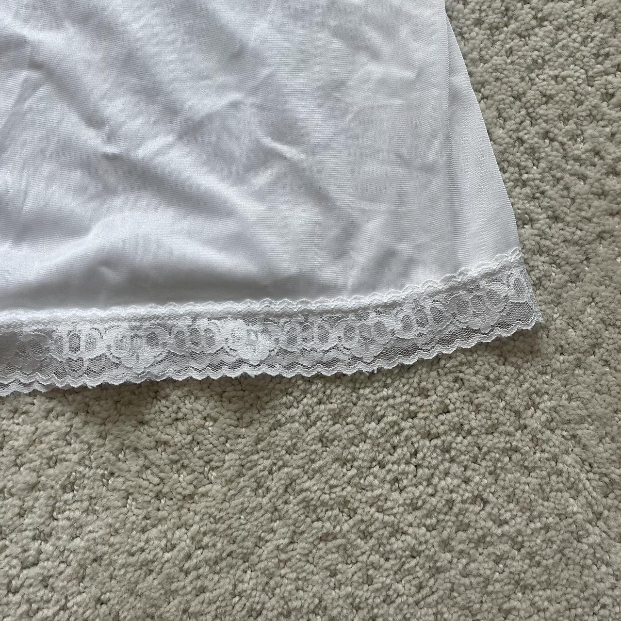 Vanity Fair Women S White Underwear Depop