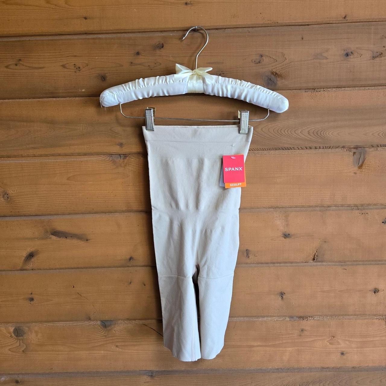 item listed by blkwidowcaylpso