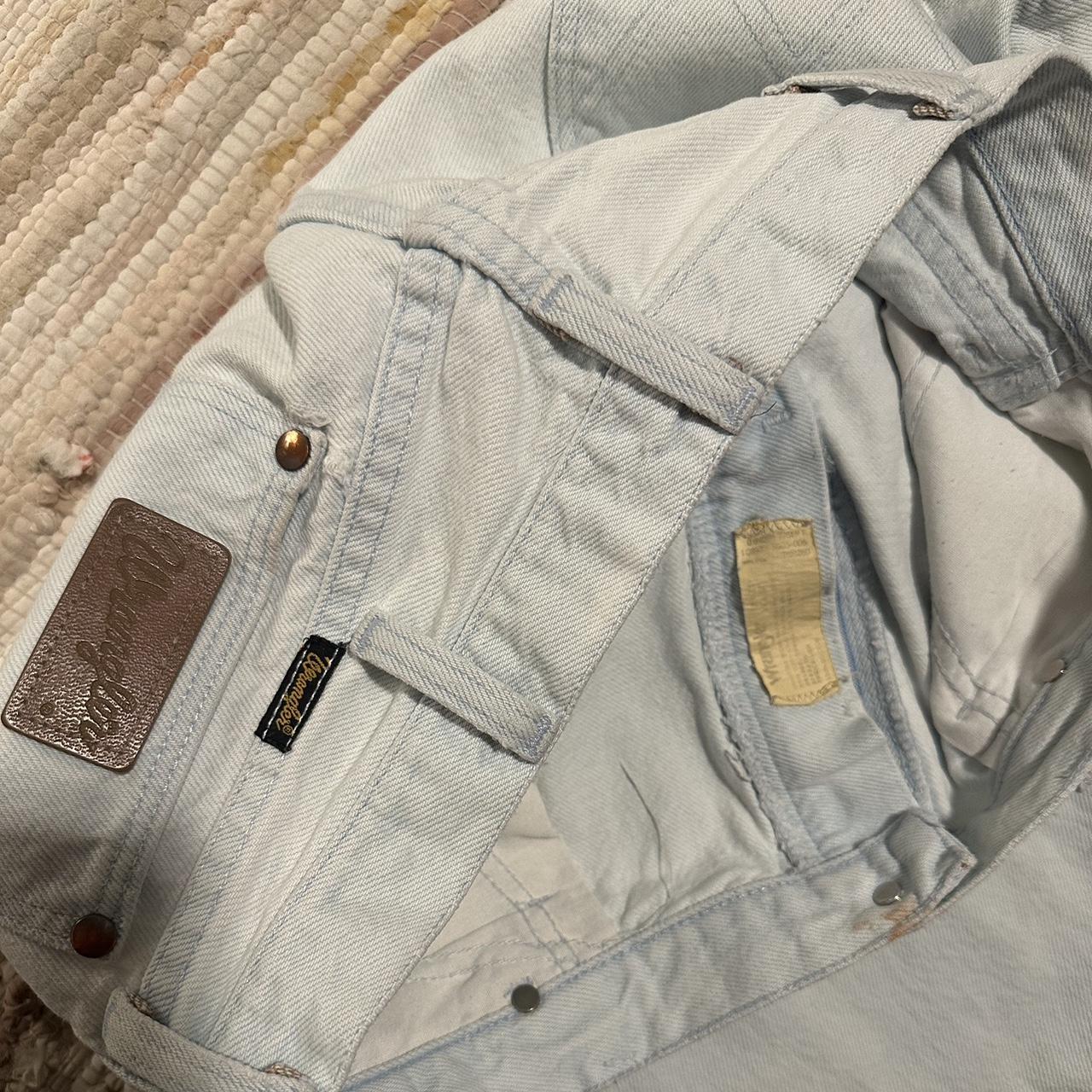 Light Wash Wrangler jeans they are the cutest baggy... - Depop