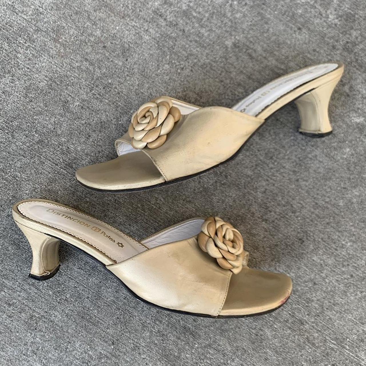 item listed by doubleavintage777
