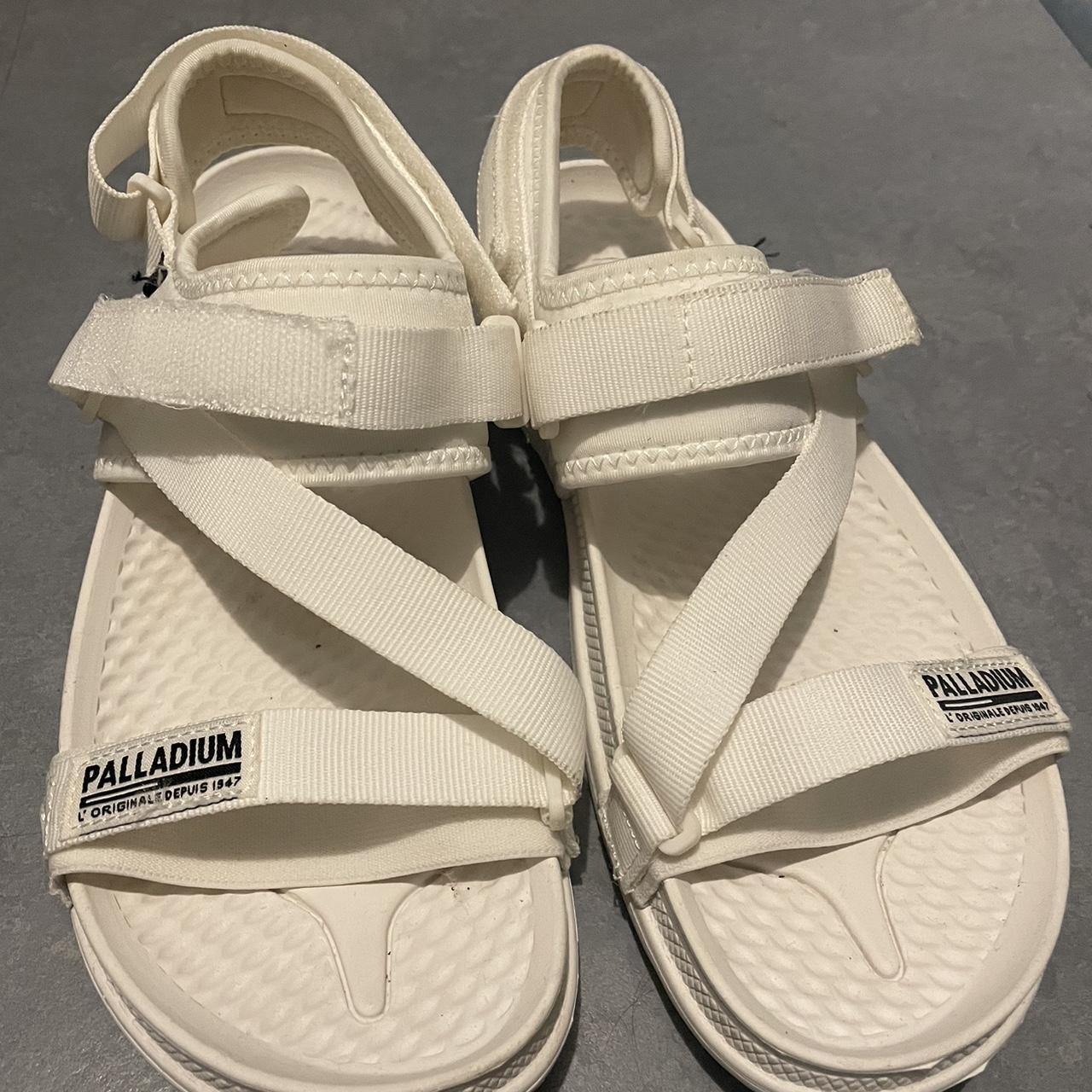 Palladium sandals sales