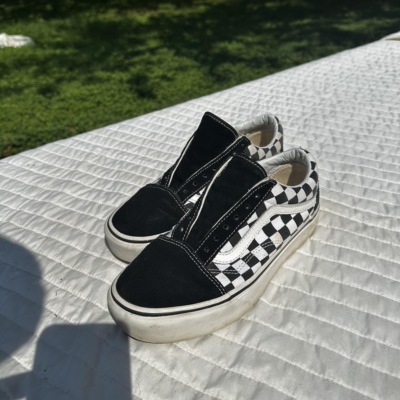 Checkered vans sale no laces