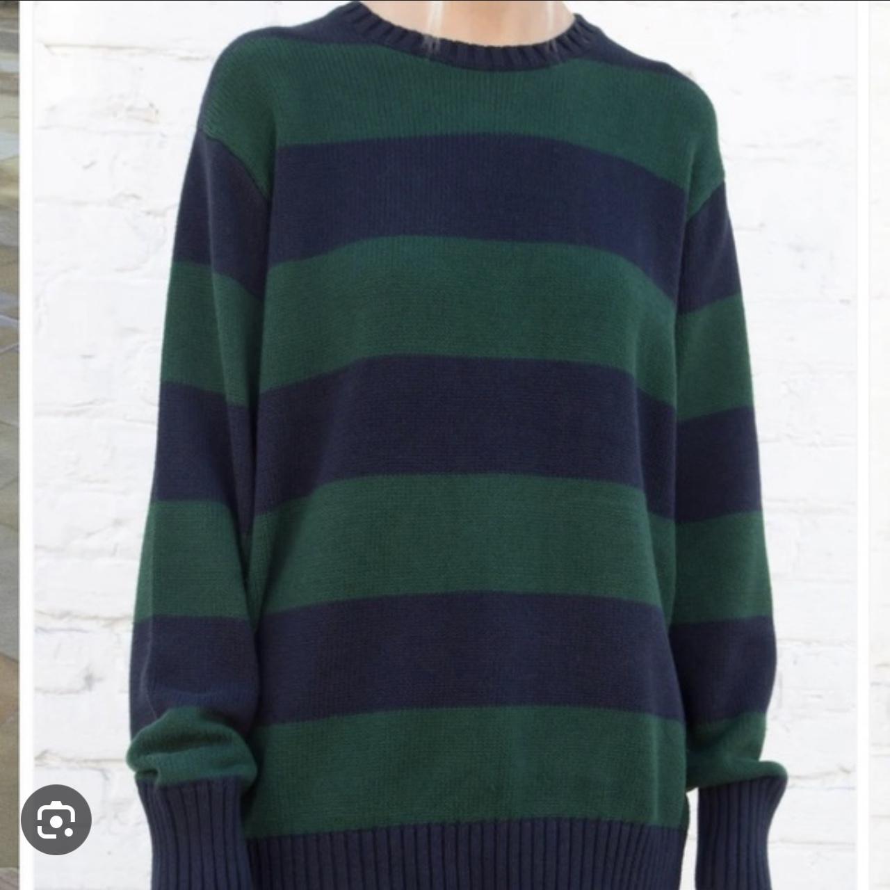 Brandy Melville tate hoodie fits any size... Depop