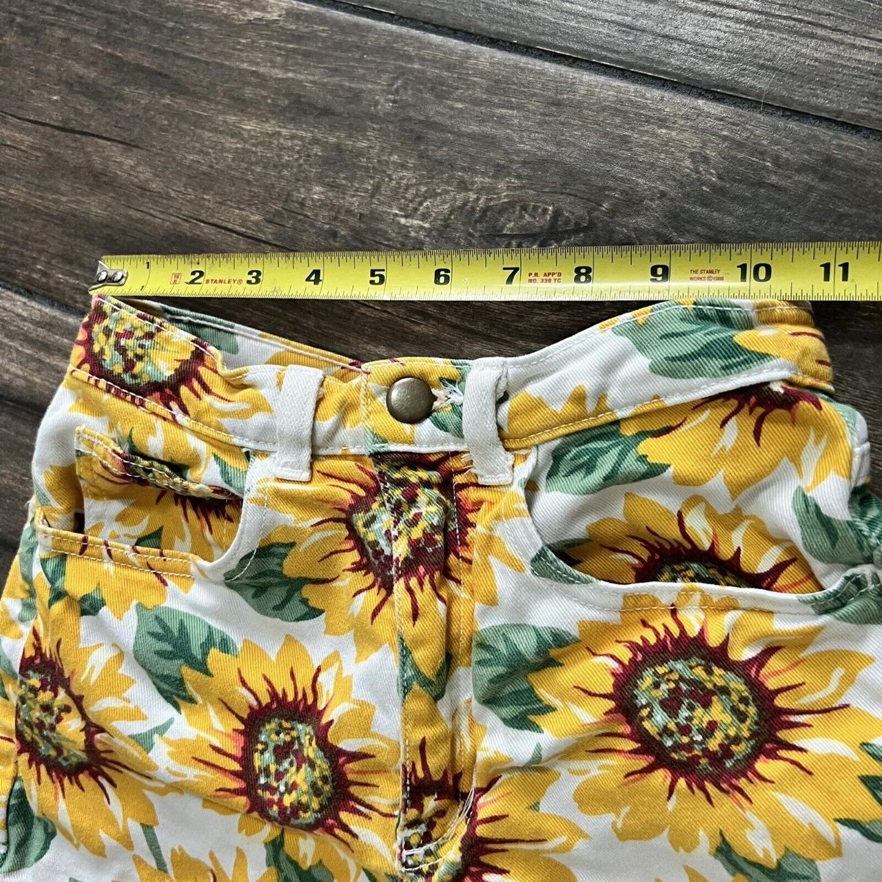 American Apparel, Sunflower High Waisted Shorts, 24/25