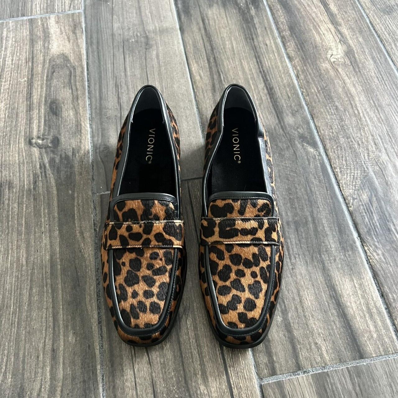 Vionic discount leopard loafers