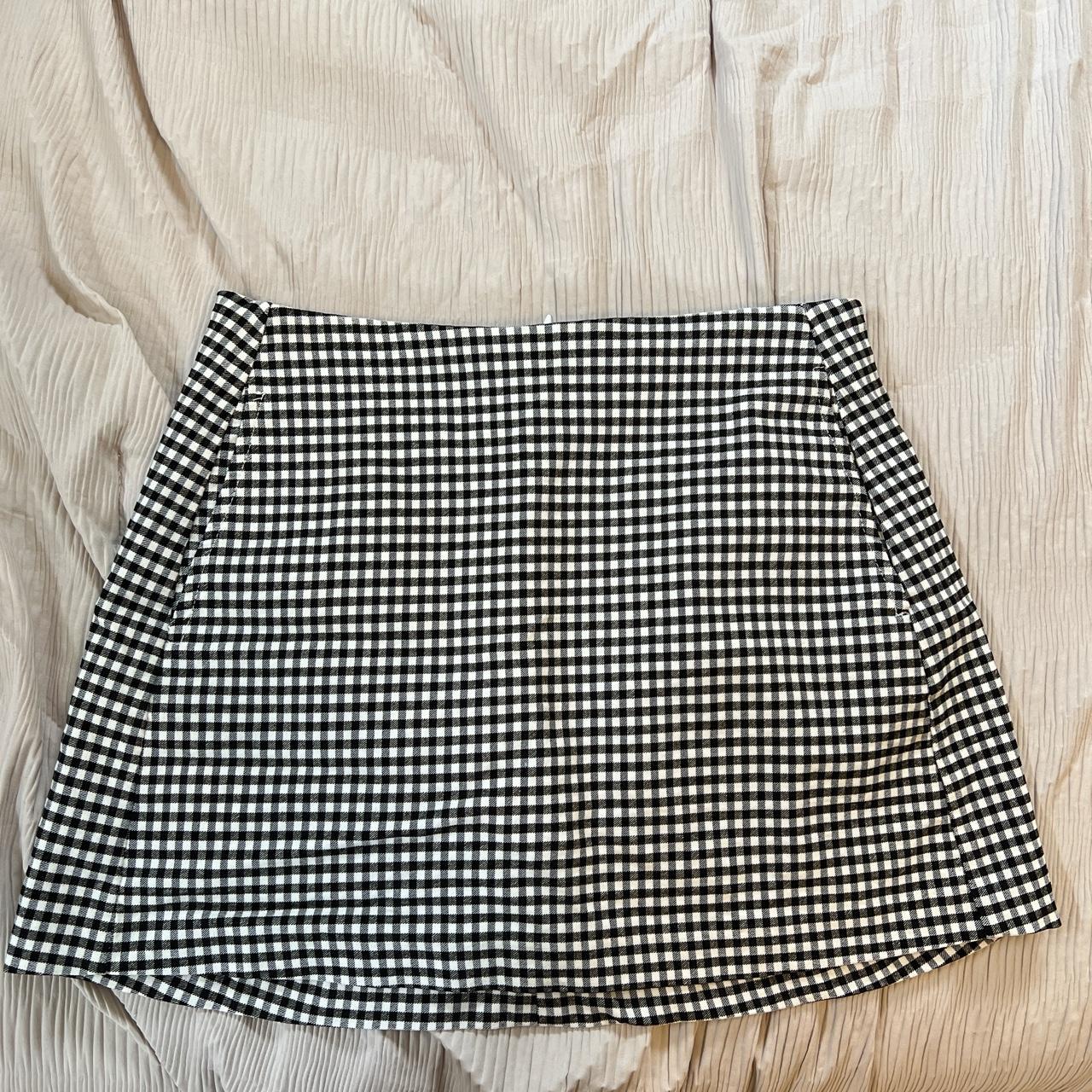 urban outfitters checkered skirt like new only