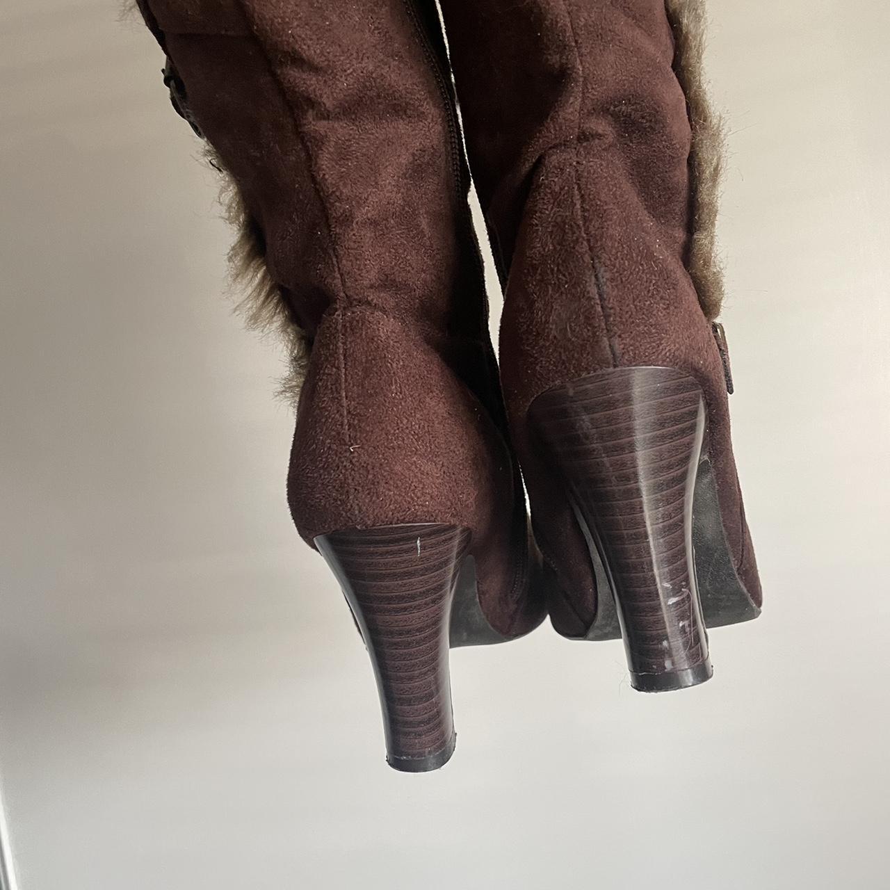 Vintage Y2K Era Boots With The Fur Size 7 Adorable... - Depop