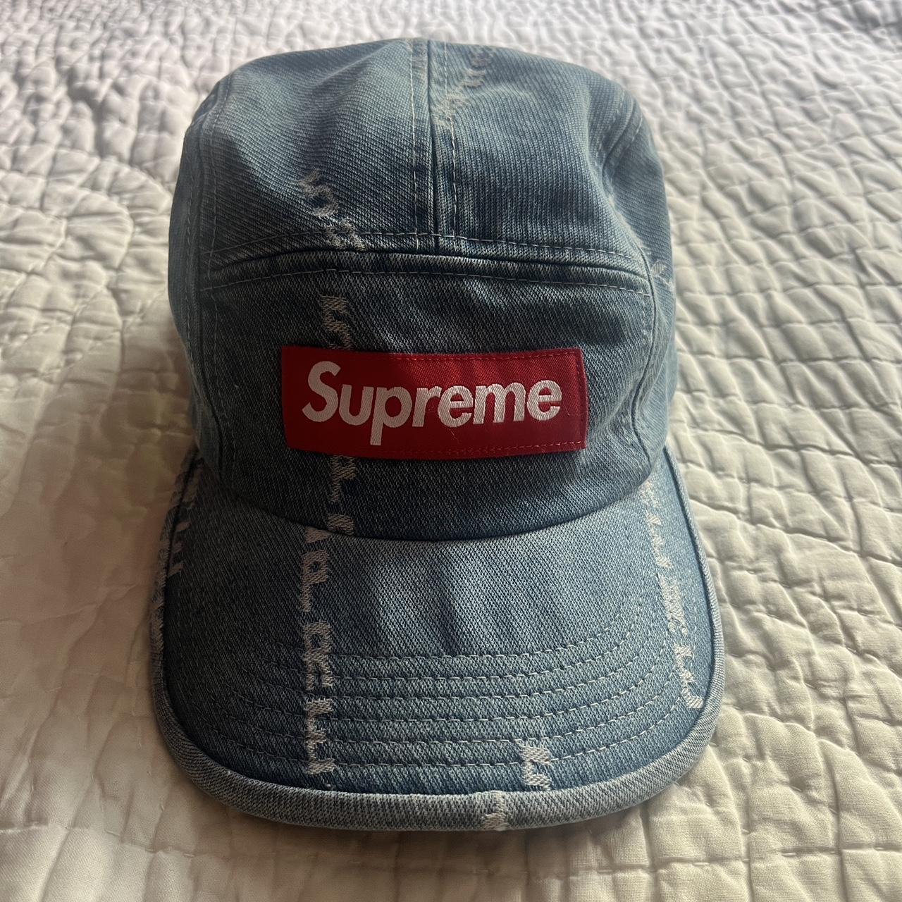 帽子 SUPREME Logo Stripe Jacquard Denim Supreme Logo Stripe Jacquard Denim Camp Cap (FW20) - $48