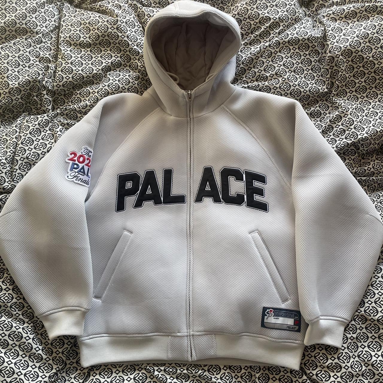 ♻️ Palace Mesher Jacket ♻️ Available in a size - Large