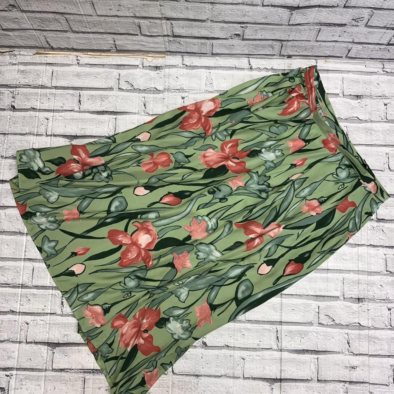 Vintage The Edinburgh collection long green skirt... - Depop