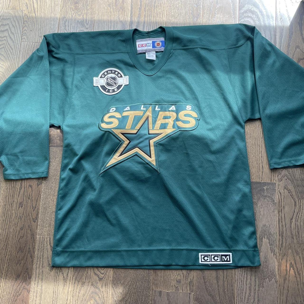 Vintage 90s multicolored stitched Dallas Stars - Depop