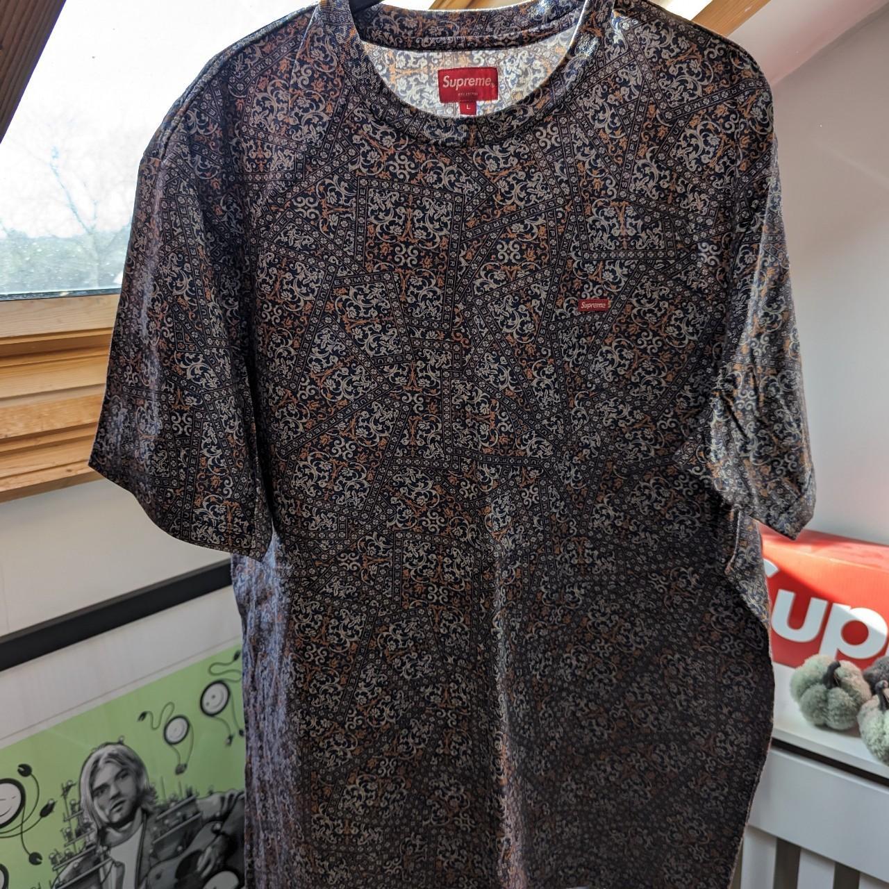 HANES x SUPREME 