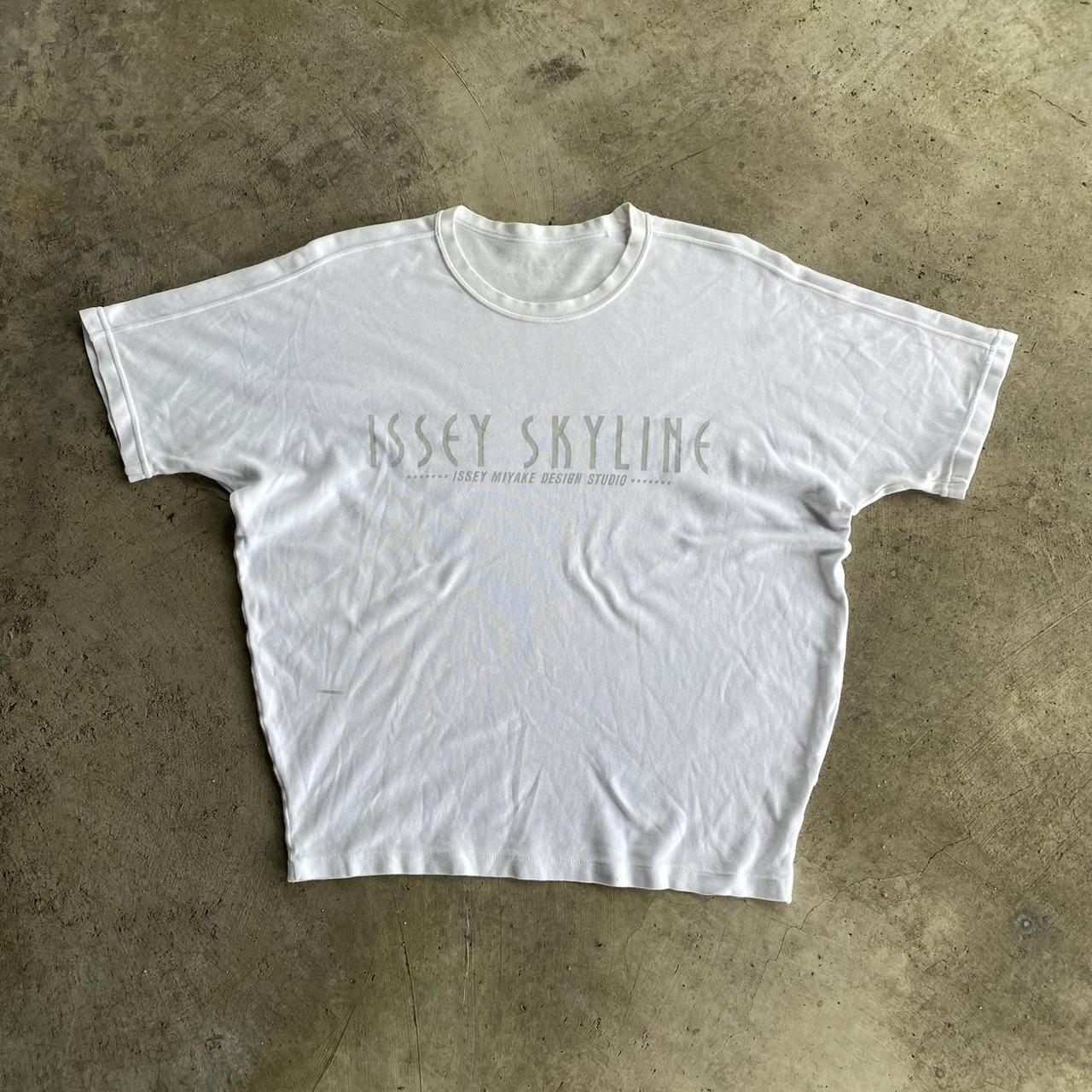 ISSEY SKYLINE Tシャツ Issey Miyake Skyline T-Shirt | Size OS – eightonethree.