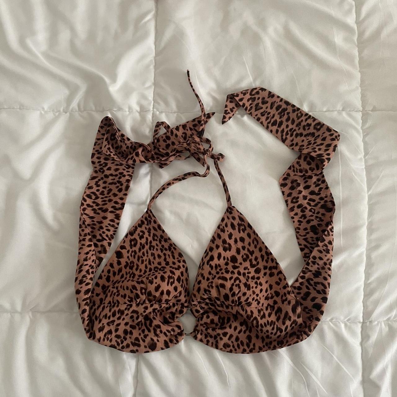 Princess Polly Halter Top - Depop