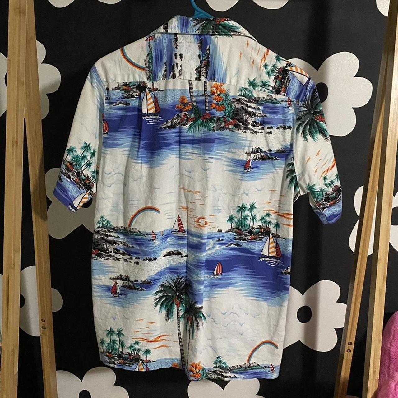 Vintage oversized Hawaiian shirt with long sleeves. - Depop