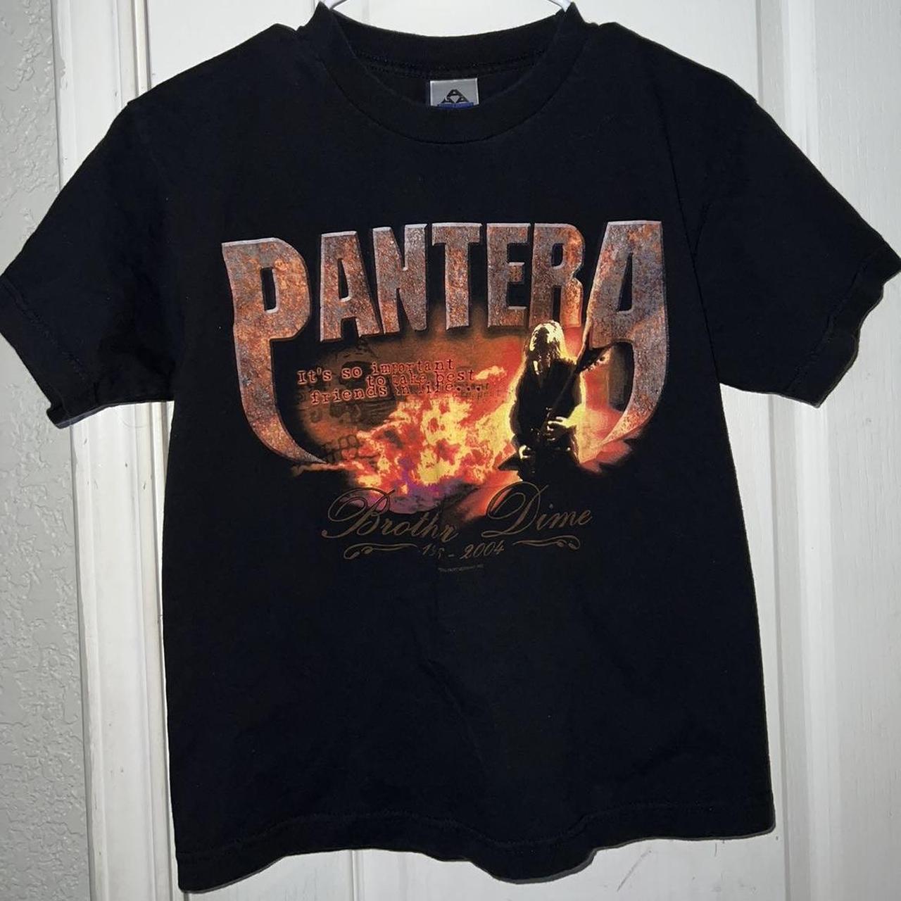 Pantera Dimebag Darrell memorial shirt Size: YOUTH... - Depop