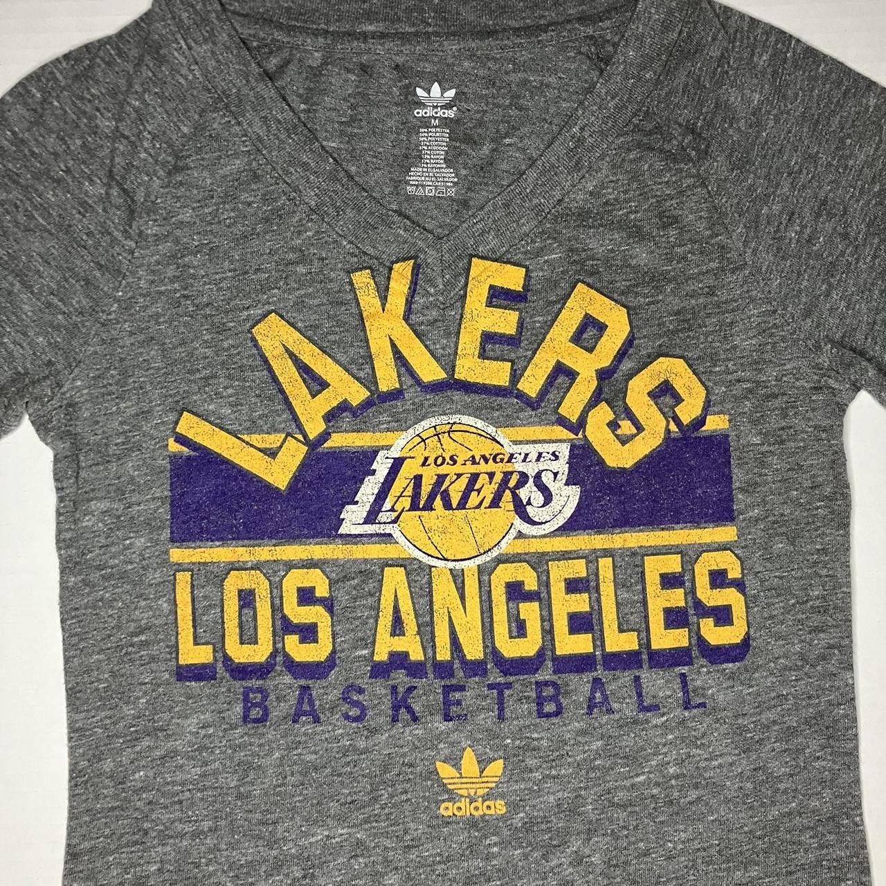 Adidas Los Angeles Lakers logo t-shirt Size M Pit - Depop