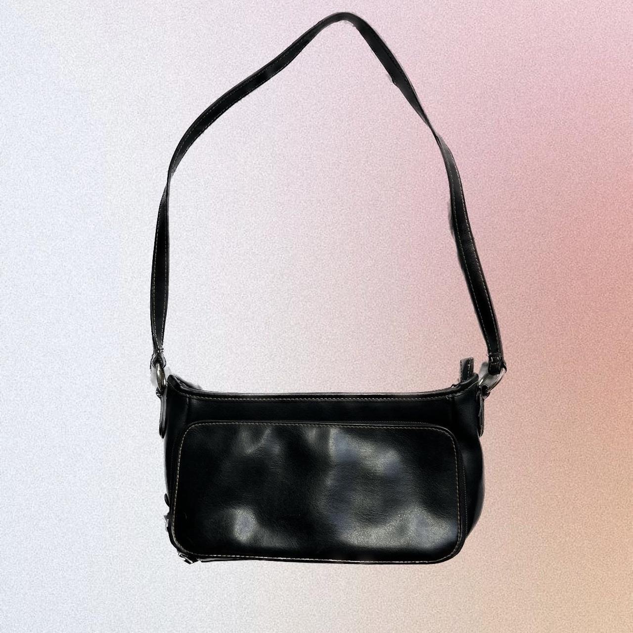 Villager black purse. Great for every occasion! Depop