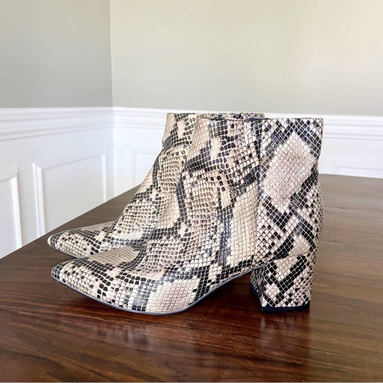 Marc fisher 2024 snakeskin booties