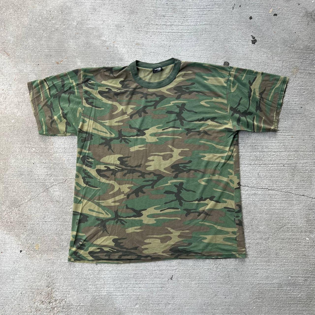 Vintage army Camo blank t shirt. Measures 23.5x30.5.... - Depop