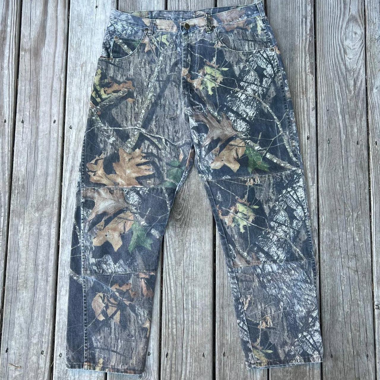 Vintage Realtree Camo wrangler Camo pants. Measure... - Depop