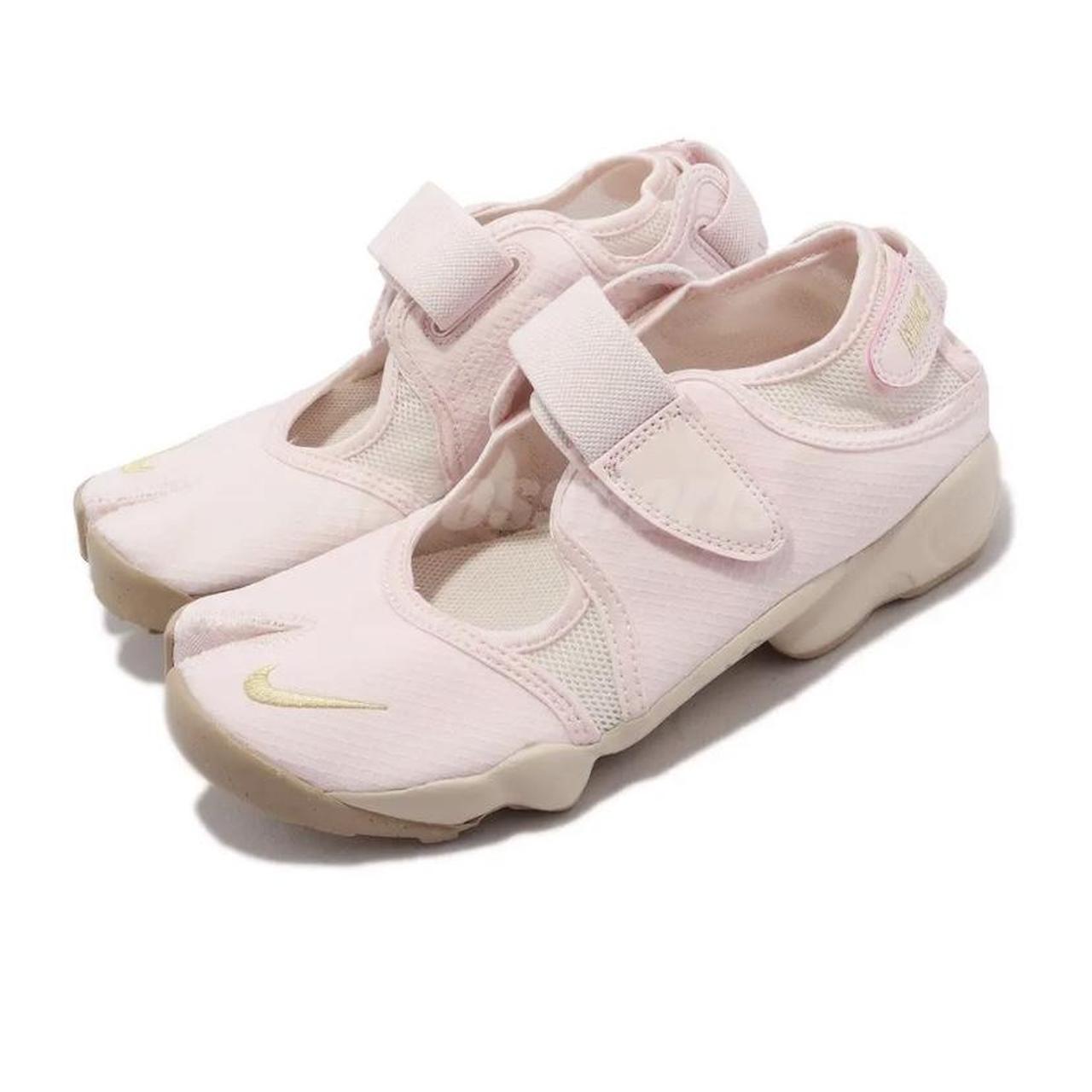womens nike air rift trainers