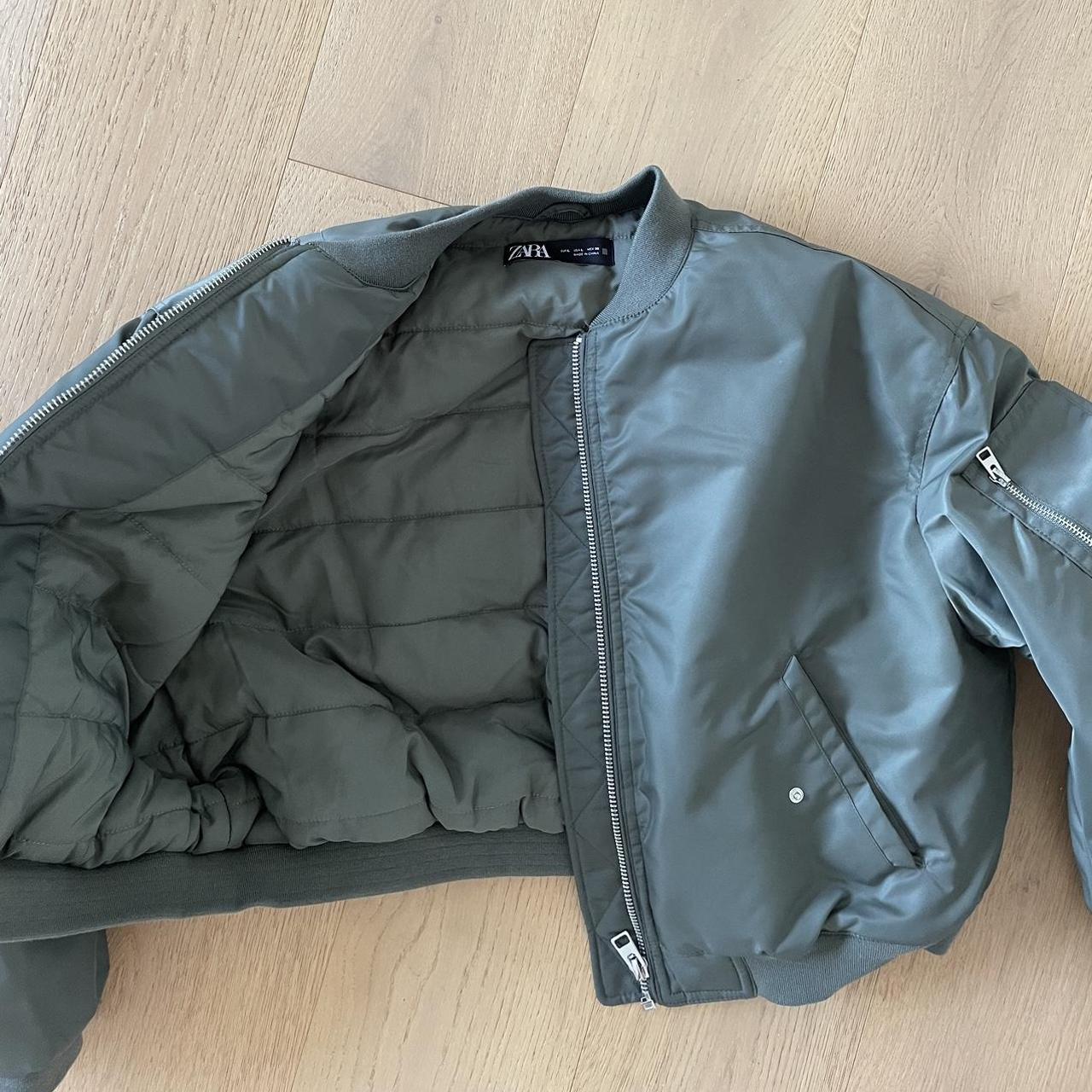 Zara Women's Green Jacket | Depop