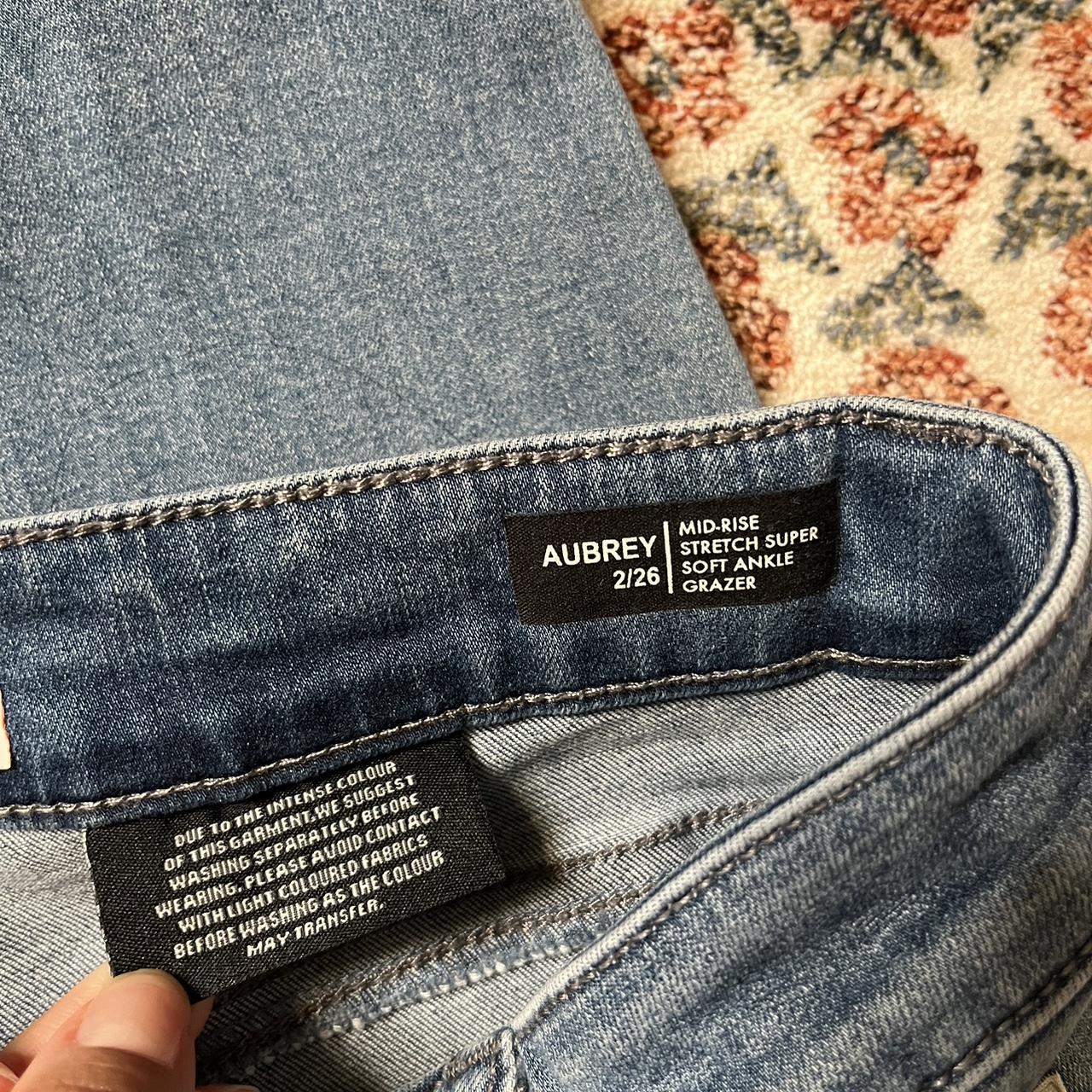 Burberry intense outlet jeans