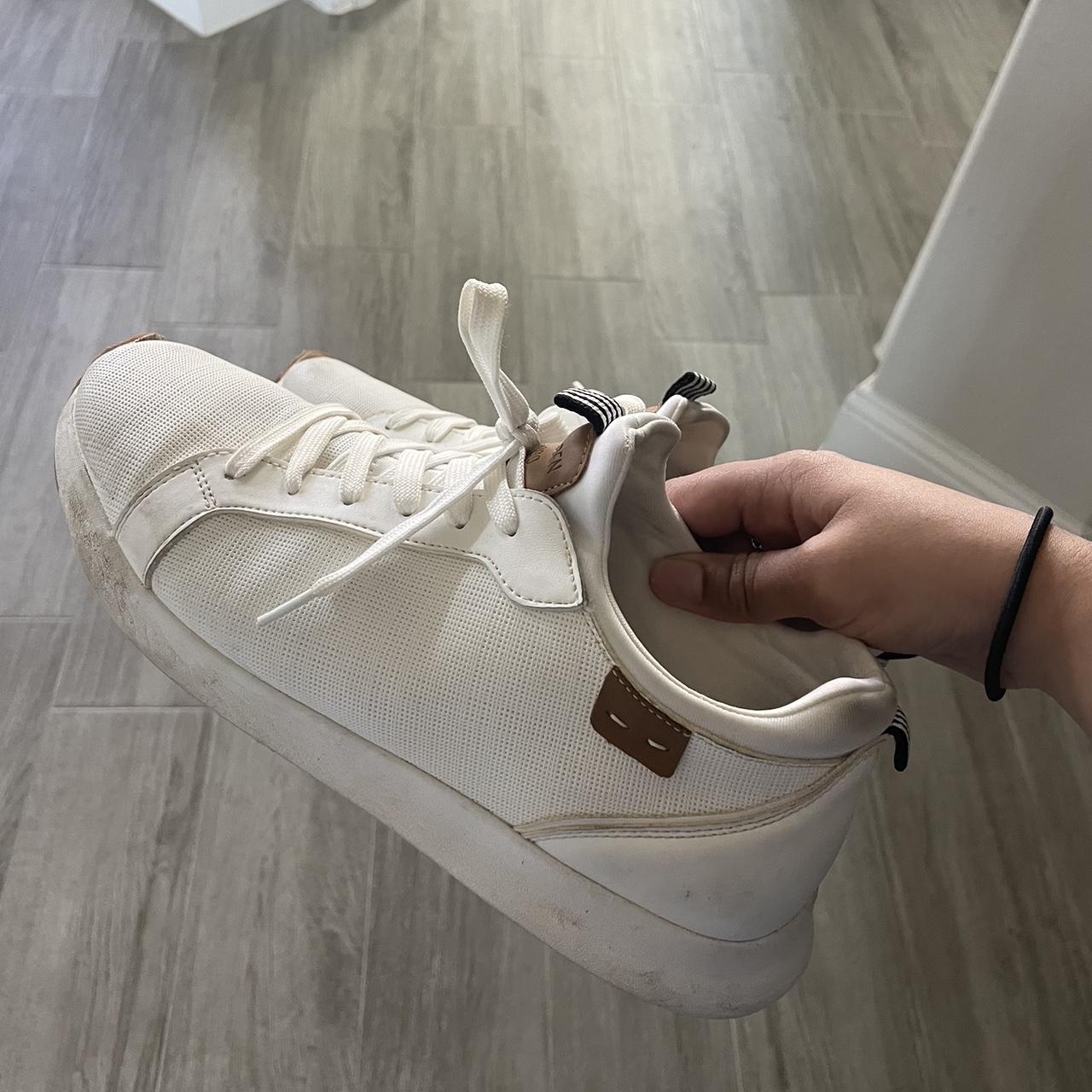 White Steve Madden shoes, size 9.5 M Depop