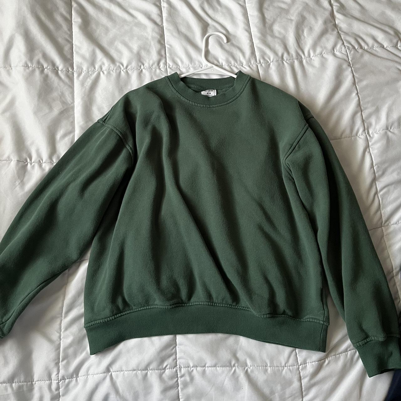 Cotton On Women's Green Sweatshirt