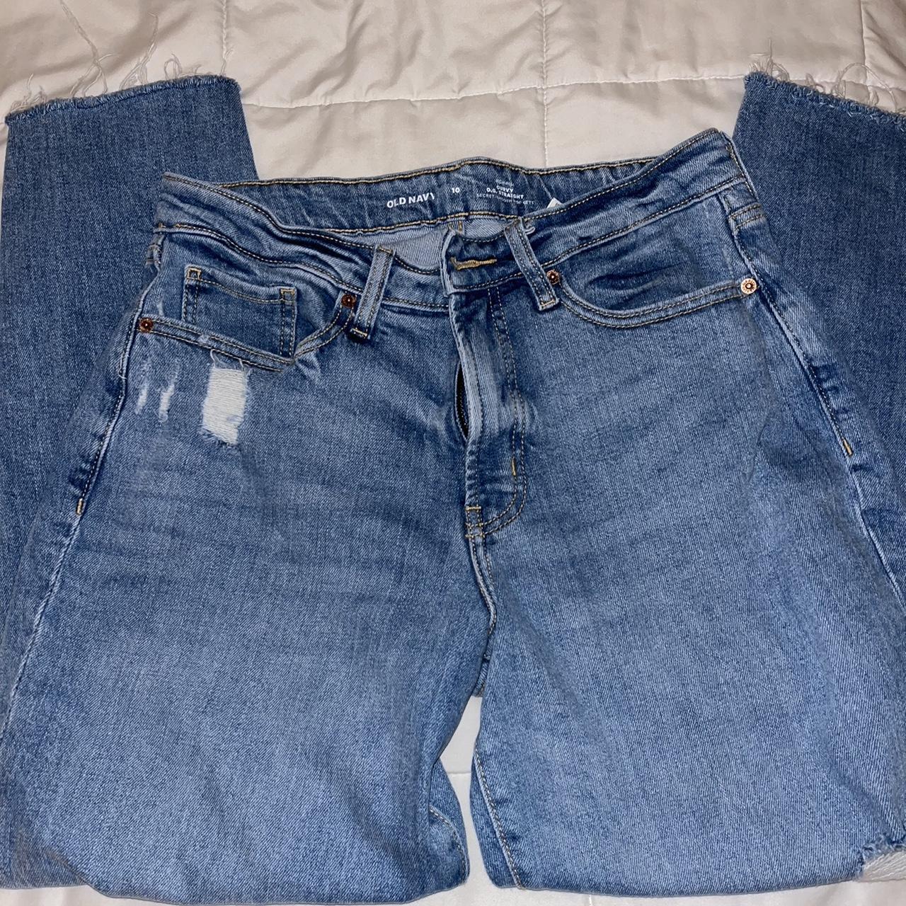 Old Navy Mom Jeans - Depop