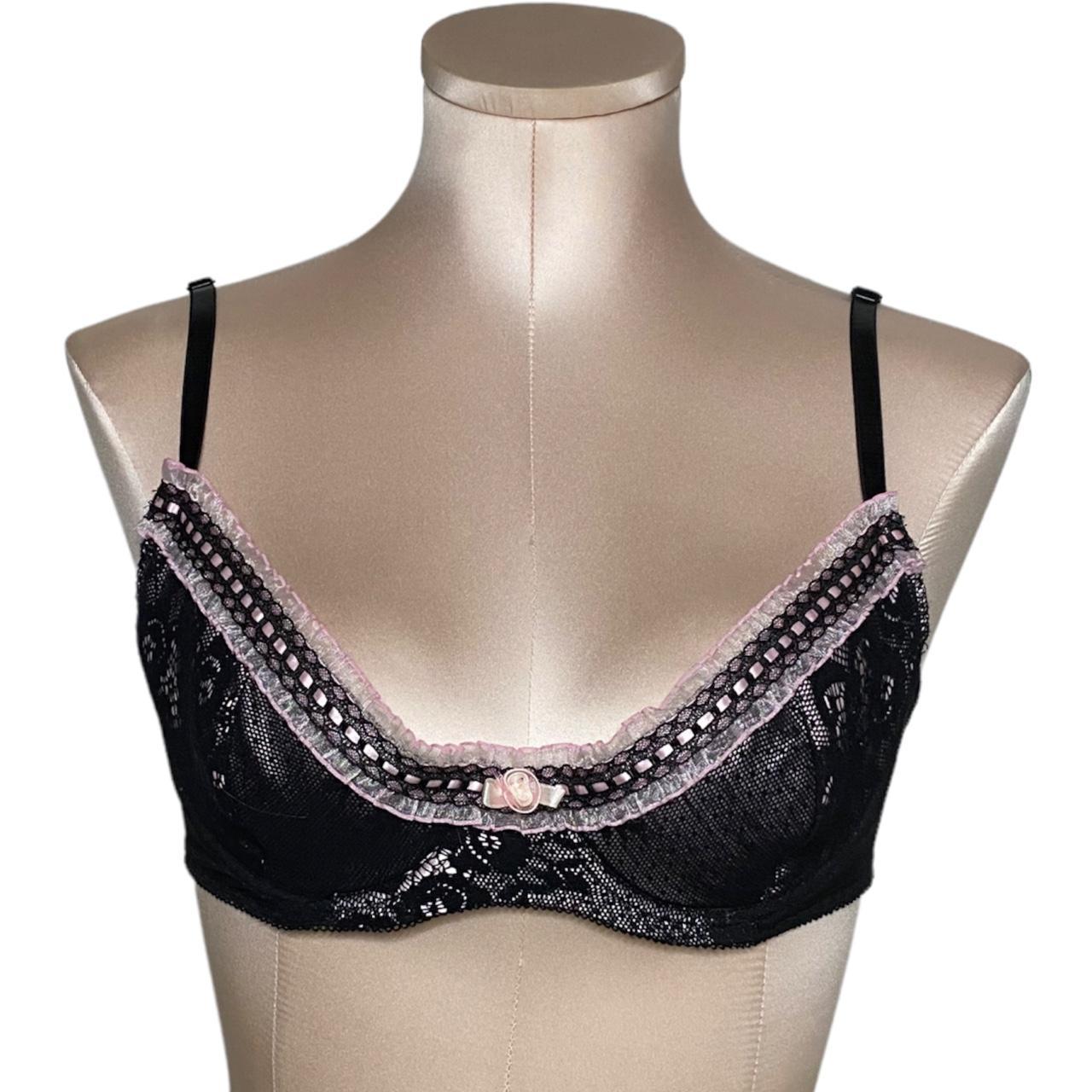 Frederick's of Hollywood Women's Black and Pink Bra