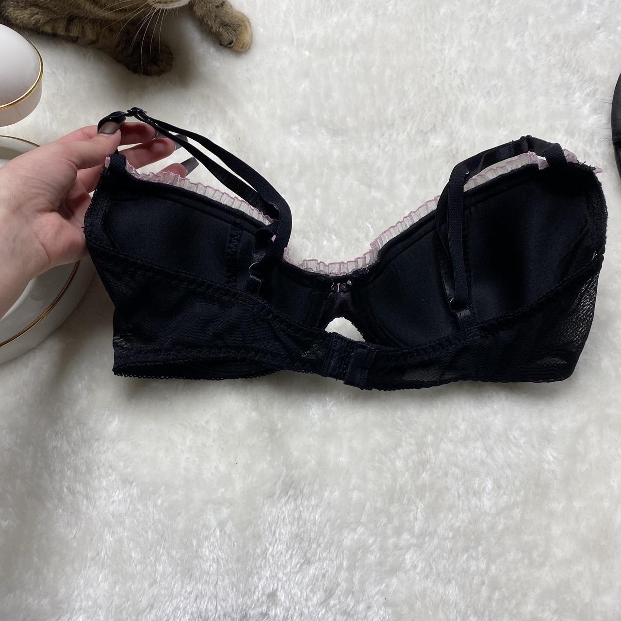 Frederick's of Hollywood Women's Black and Pink Bra (3)