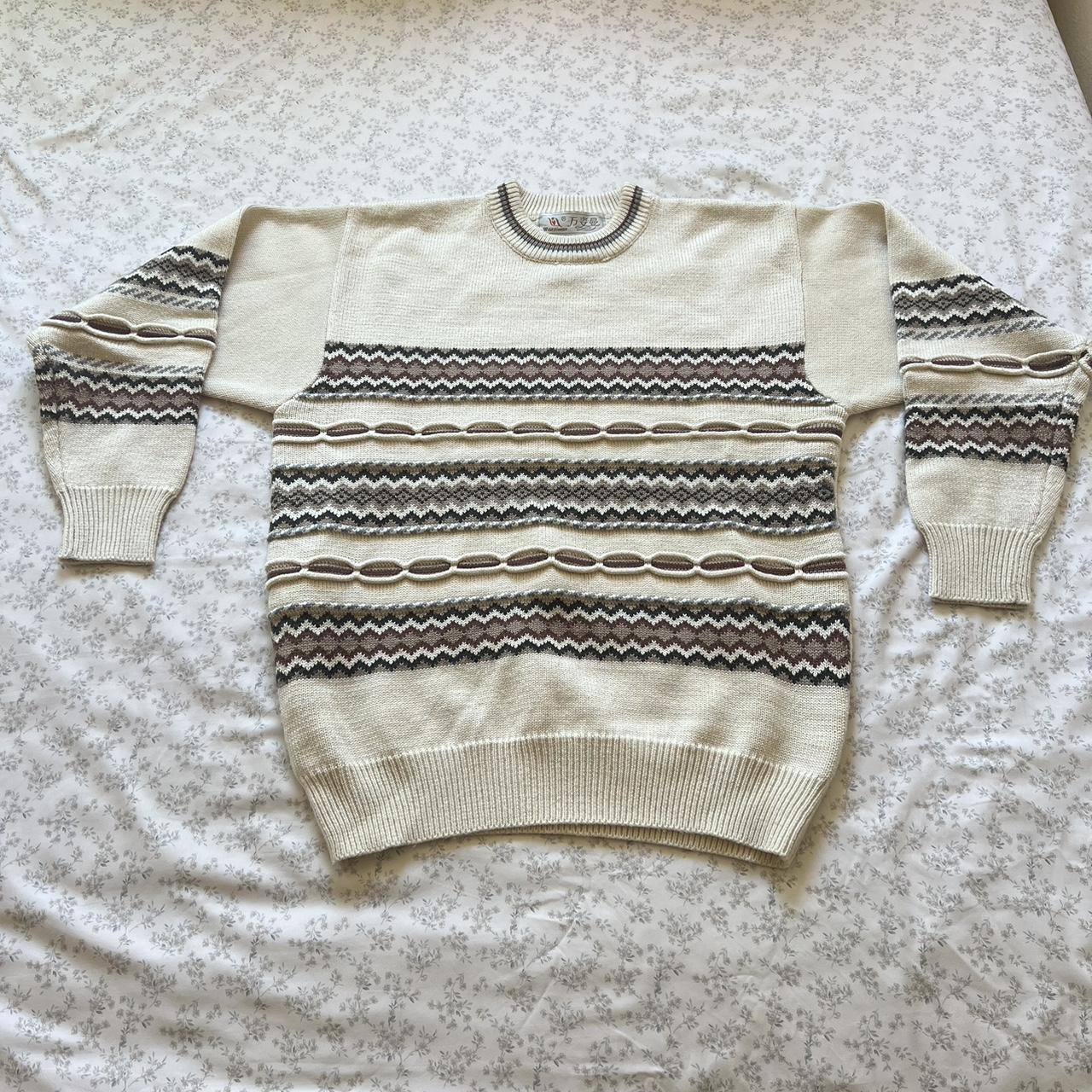 ⭐️Cream and brown vintage fall sweater🤎🍂🍁 Depop