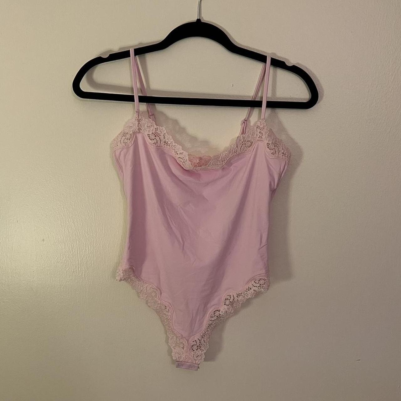 Skims Women's Pink Petal Fits Everybody Lace Cami Bodysuit Size XL NWT