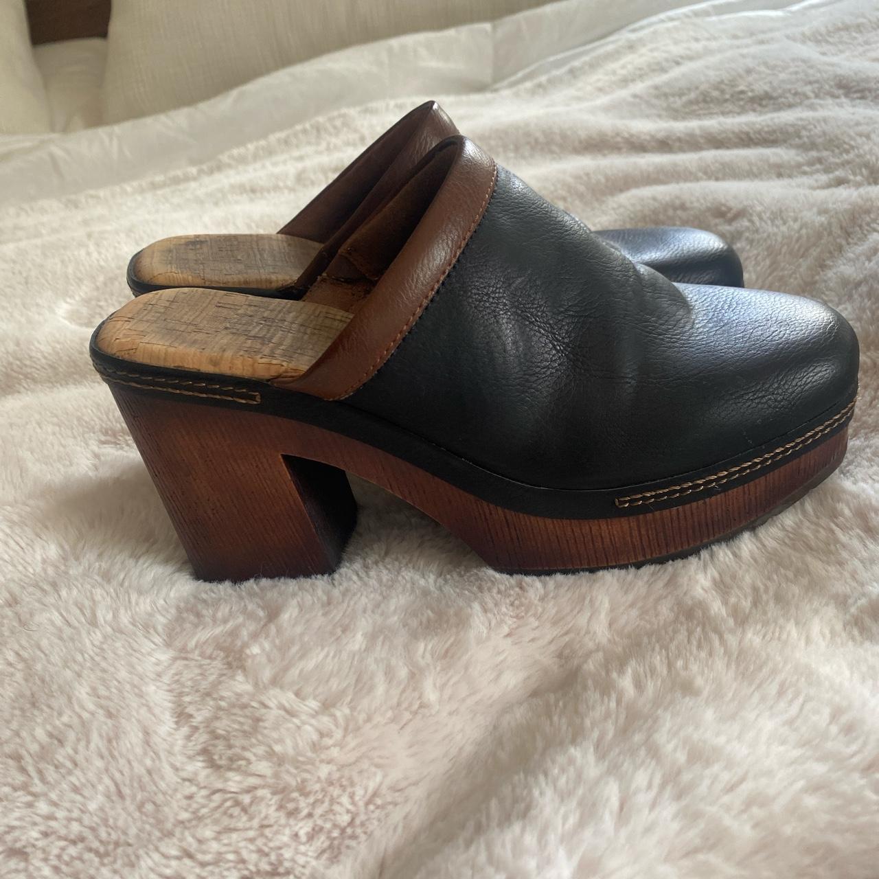 Platform clogs. Super cute and comfortable with a... - Depop