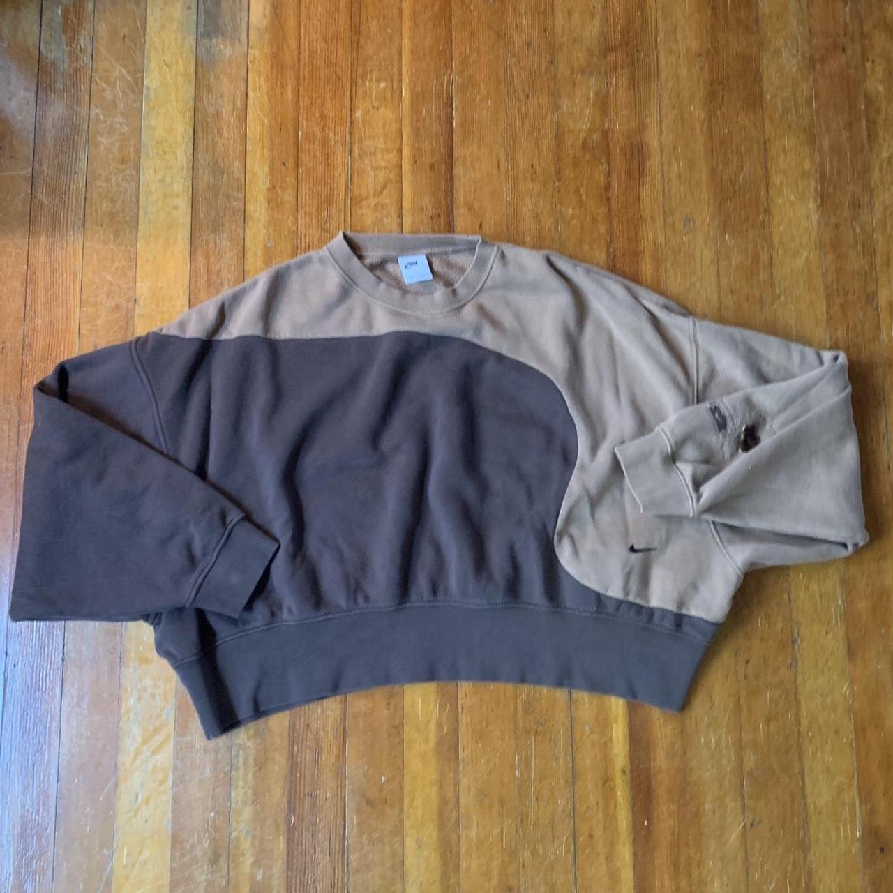 cropped nike crewneck