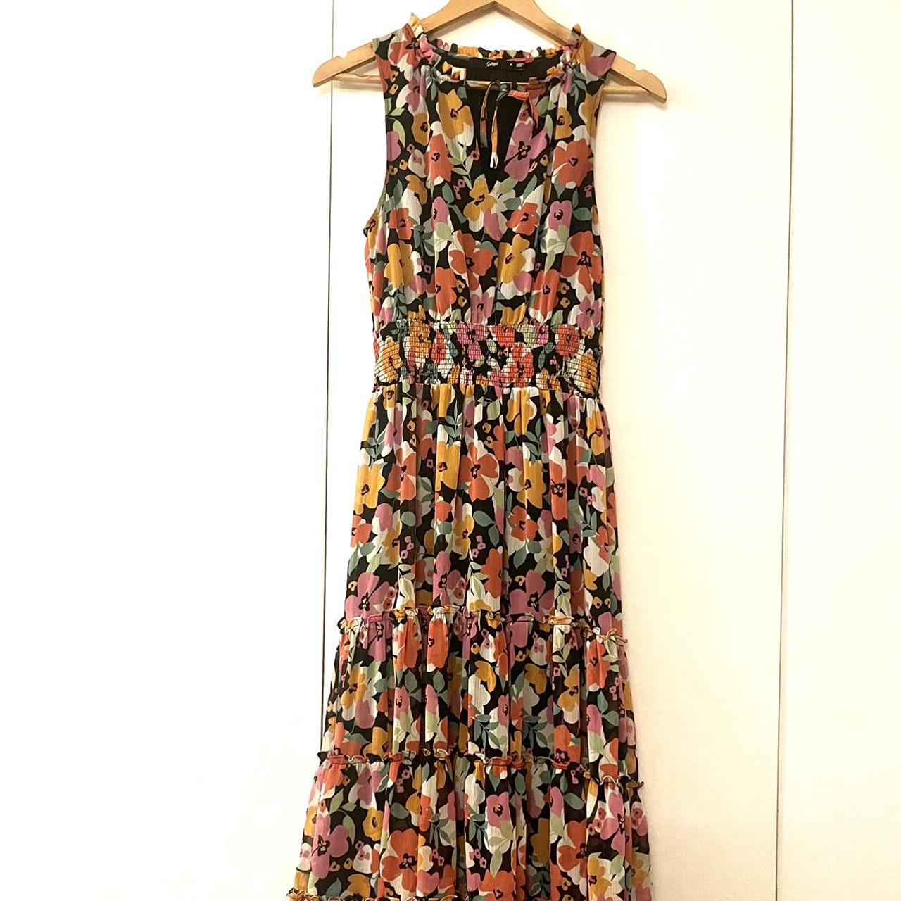 Lined flowery summer dress from Sportsgirl... Depop