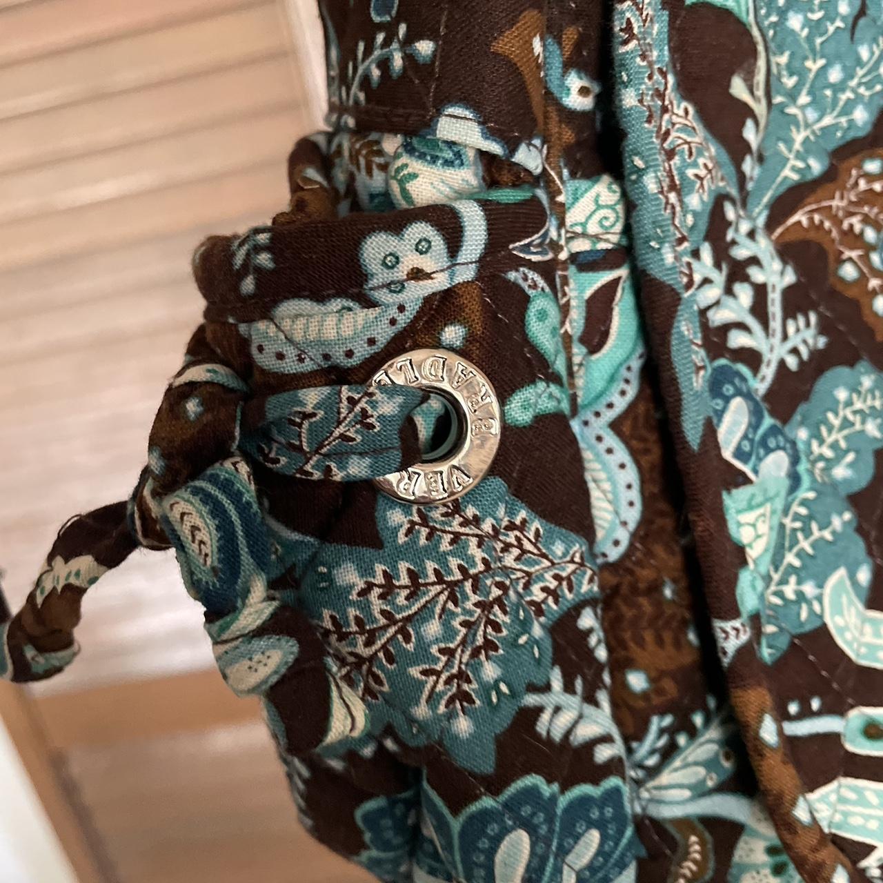 WISE-WALKERメッセンジャーバッグ　古着　ベージュ　90s Y2k Vera Bradley messenger bag - 9 1/2” wide, 8” | Depop